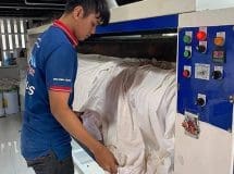 งานติดตั้งสายพานรีดผ้า NICHOLINE สำหรับเครื่องรีดผ้า