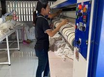 งานติดตั้งสายพานรีดผ้า NICHOLINE สำหรับเครื่องรีดผ้า