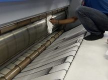 งานติดตั้งสายพานรีดผ้า NICHOLINE สำหรับเครื่องรีดผ้า ELECTROLUX - 2