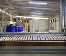 งานติดตั้งสายพานป้อนผ้าคอตตอน NICHOLINE สำหรับเครื่องรีดผ้า TOLKAR - 1