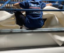 งานติดตั้ง ผ้าสักหลาดหุ้มลูกกลิ้ง NICHOLINE สำหรับเครื่องรีดผ้าแบบกระทะ - 27