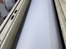 งานติดตั้งผ้าสักหลาดหุ้มลูกกลิ้ง NICHOLINE สำหรับเครื่องรีดผ้าแบบกระทะ ELECTROLUX - 4