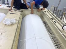 งานติดตั้งผ้าสักหลาดหุ้มลูกกลิ้ง NICHOLINE สำหรับเครื่องรีดผ้าแบบกระทะ ELECTROLUX - 6