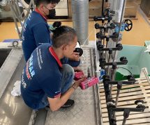 งานติดตั้ง ผ้าสักหลาดหุ้มลูกกลิ้ง VERTEX สำหรับเครื่องรีดผ้าแบบกระทะ IMAGE - 15