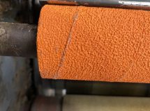 งานติดตั้งเทปพันลูกกลิ้ง VERTEX สำหรับเครื่องรีดผ้าแบบสายพาน - 8