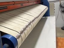 งานติดตั้งสายพานป้อนผ้า ผ้าสักหลาดหุ้มลูกกลิ้ง VERTEX เครื่องรีดผ้า CHICAGO - 66022301 - 11