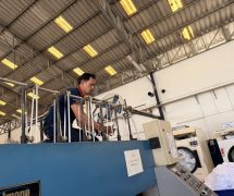 69040801 - งานติดตั้ง ผ้าสักหลาดหุ้มลูกกลิ้ง NICHOLINE เครื่องรีดผ้าแบบกระทะ IMAGE - 11